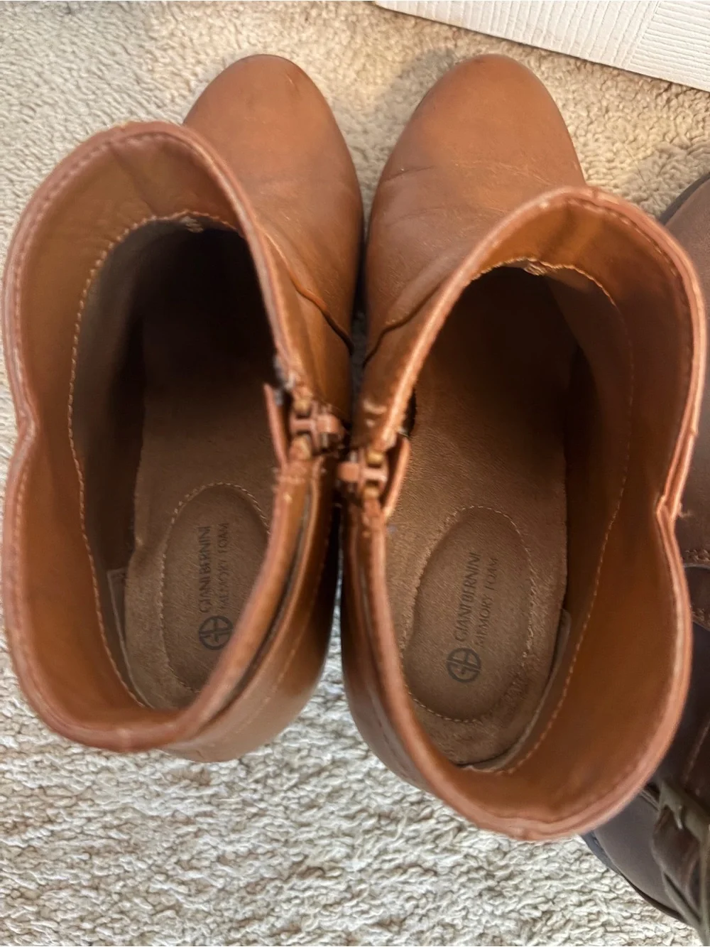 Gianni Bini Cognac Brown Leather Ankle Booties Size 7